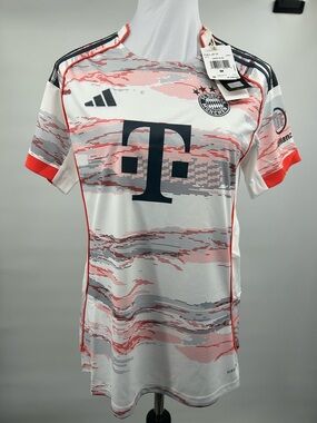 NWT 2025/26 Adidas Bayern Munich Women's Away Soccer Jersey White